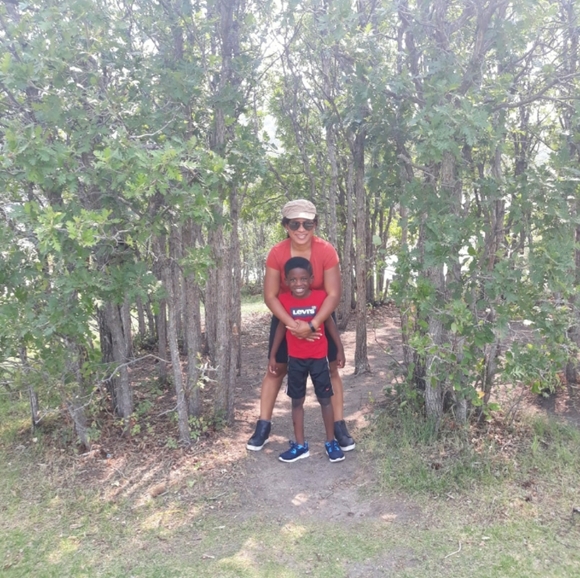 Meet your Posher, Paula - Picture 2 of 5